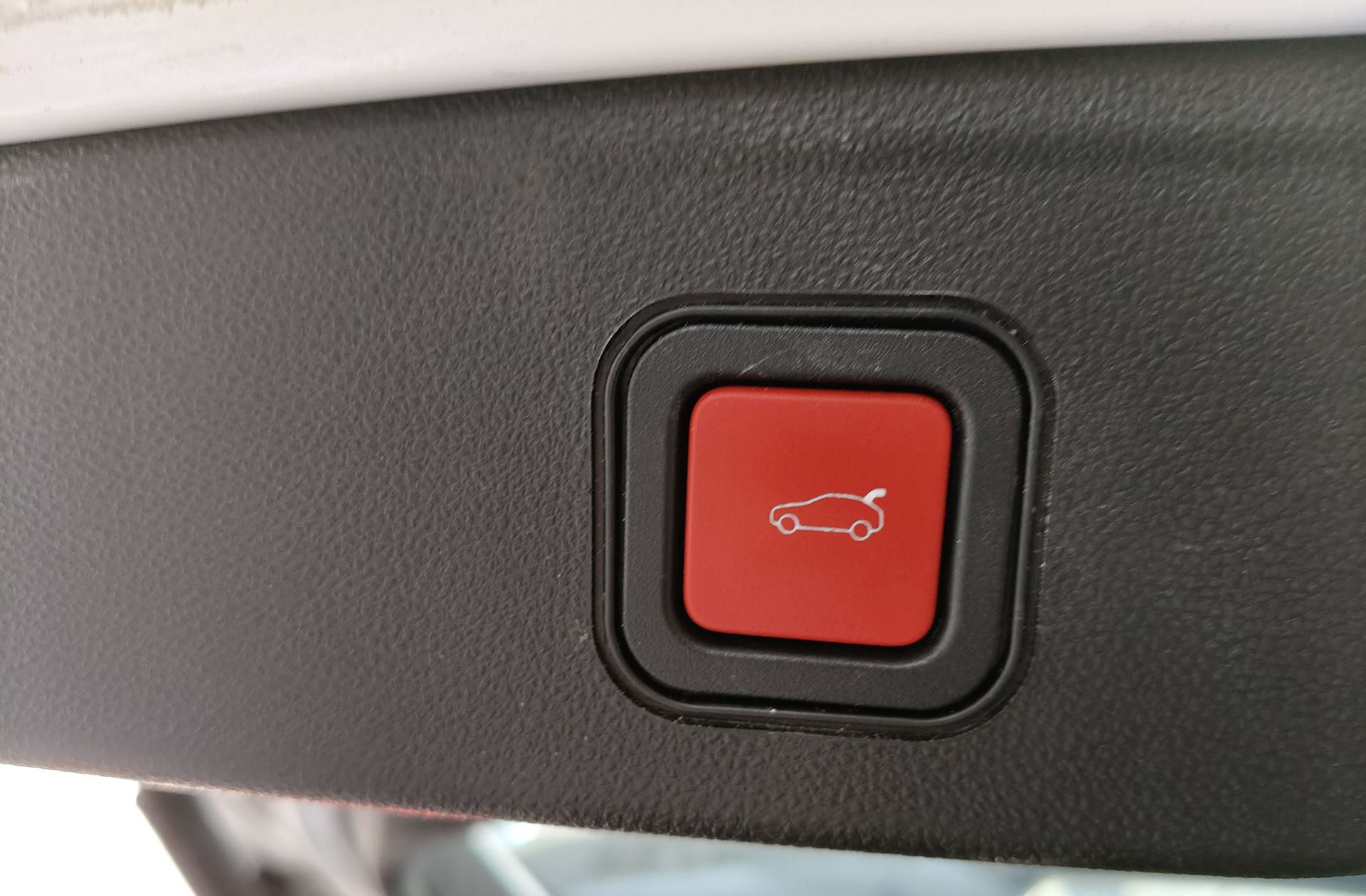 Jeep Avenger 1.2 G Altitude - foto 20