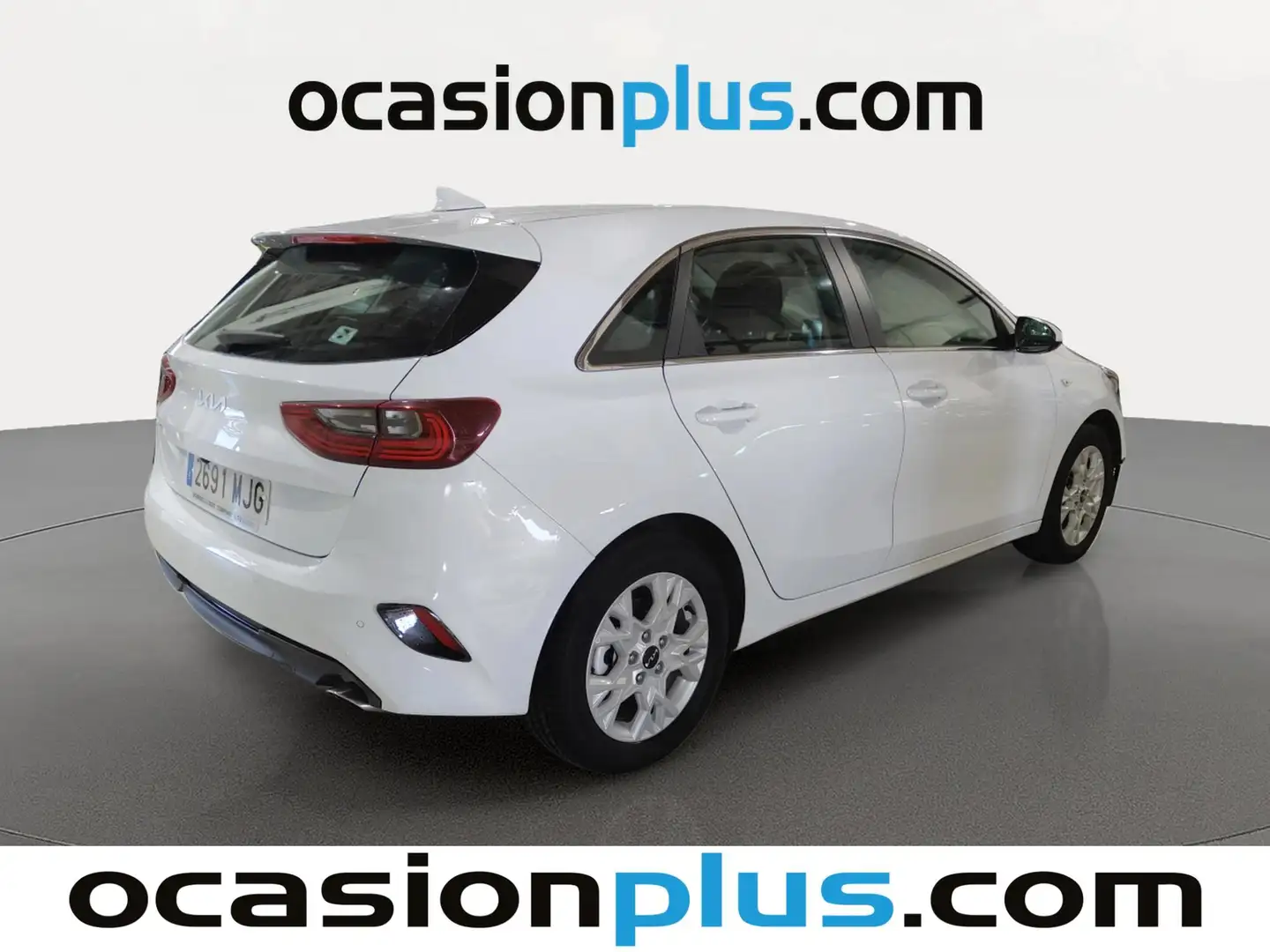 Foto KIA Ceed Kia Ceed 1.6 MHEV iMT Drive (136 CV)