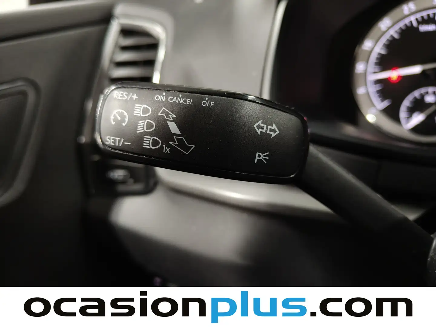 Foto Skoda Karoq Skoda Karoq 1.6 TDI Like (115 CV)