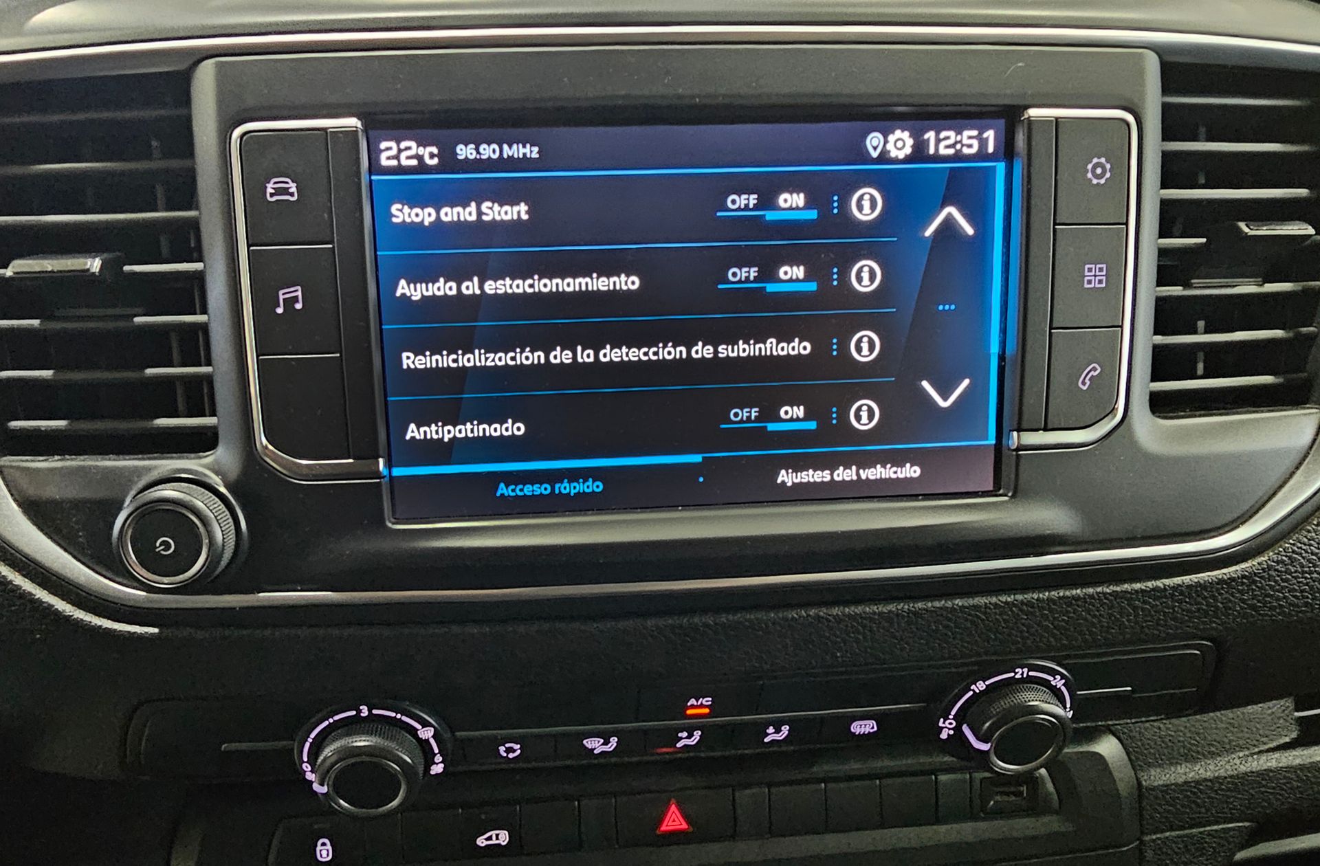 Peugeot Expert Furgon BlueHDi 100 Standard - foto 10