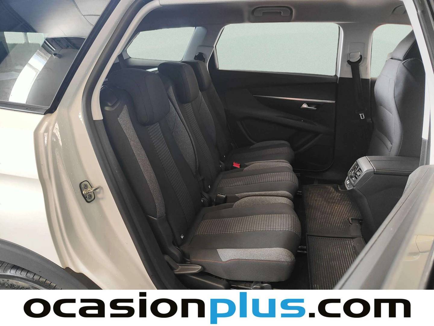 Peugeot 5008 Peugeot 5008 1.6L BlueHDi S&S Active (120 CV) 7 Plazas km 0