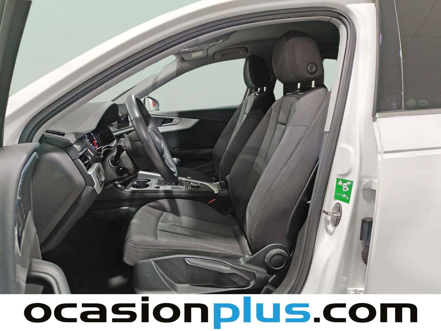 Foto asientos delanteros Audi A4 Audi A4 Advanced edition 1.4 TFSI (150 CV)