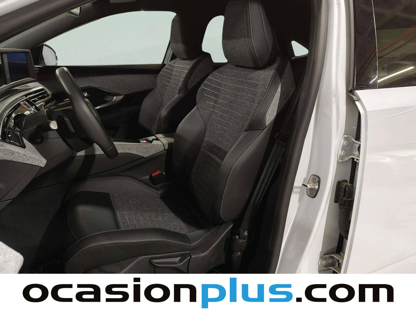 Peugeot 3008 Peugeot 3008 Hybrid 145 Allure eDCS6 (145 CV) 145cv