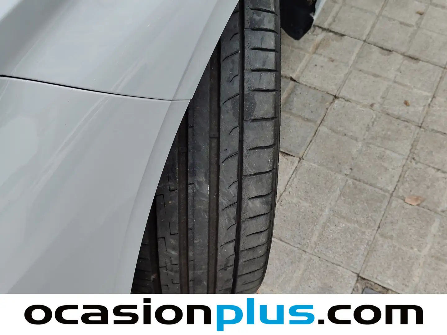 Foto Peugeot 308 Peugeot 308 Allure Hybrid eDCS6 (136 CV)