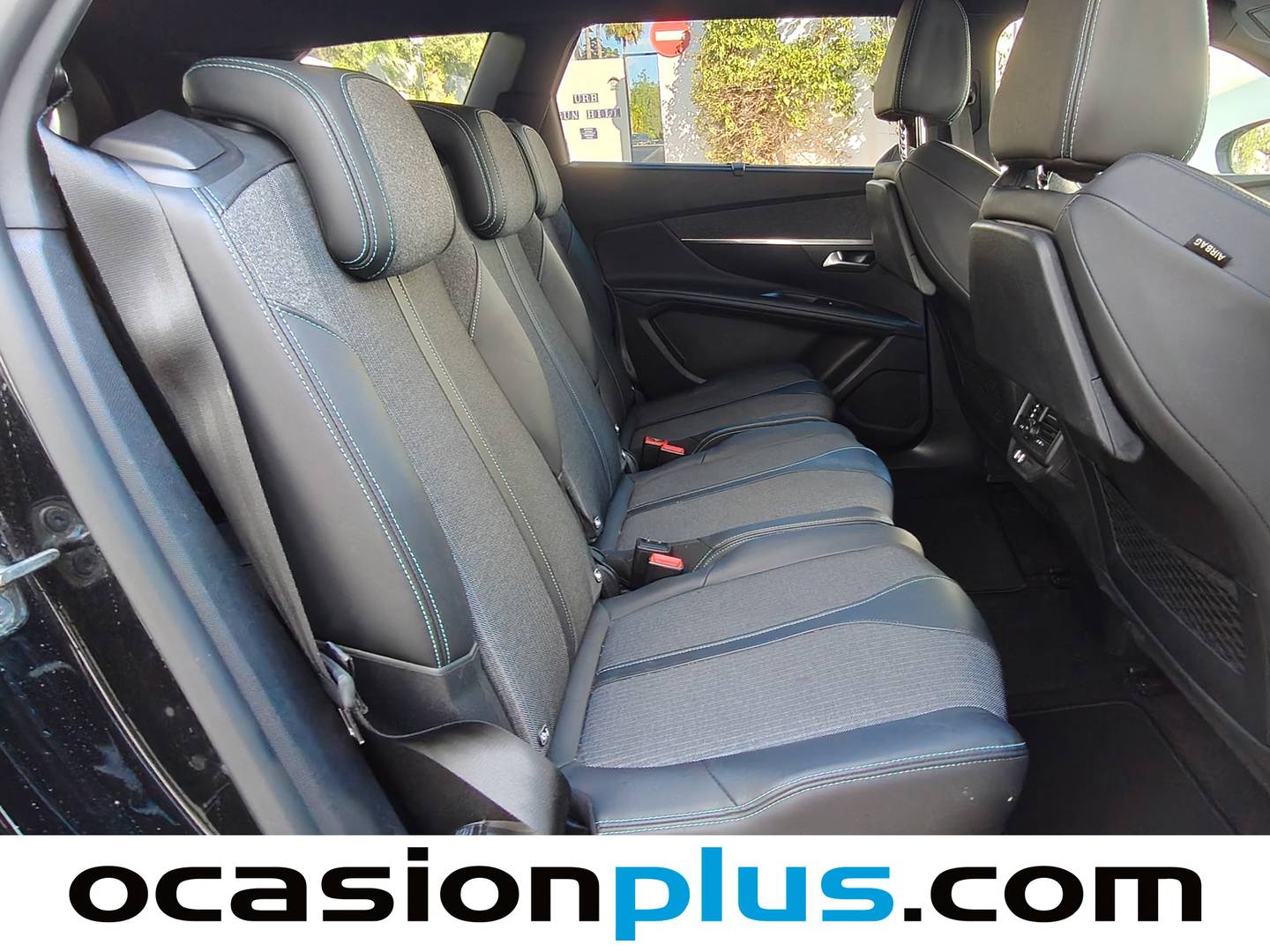 Foto Peugeot 5008 Peugeot 5008 PureTech 130 S&S Allure Pack EAT8 (130 CV) 7 Plazas