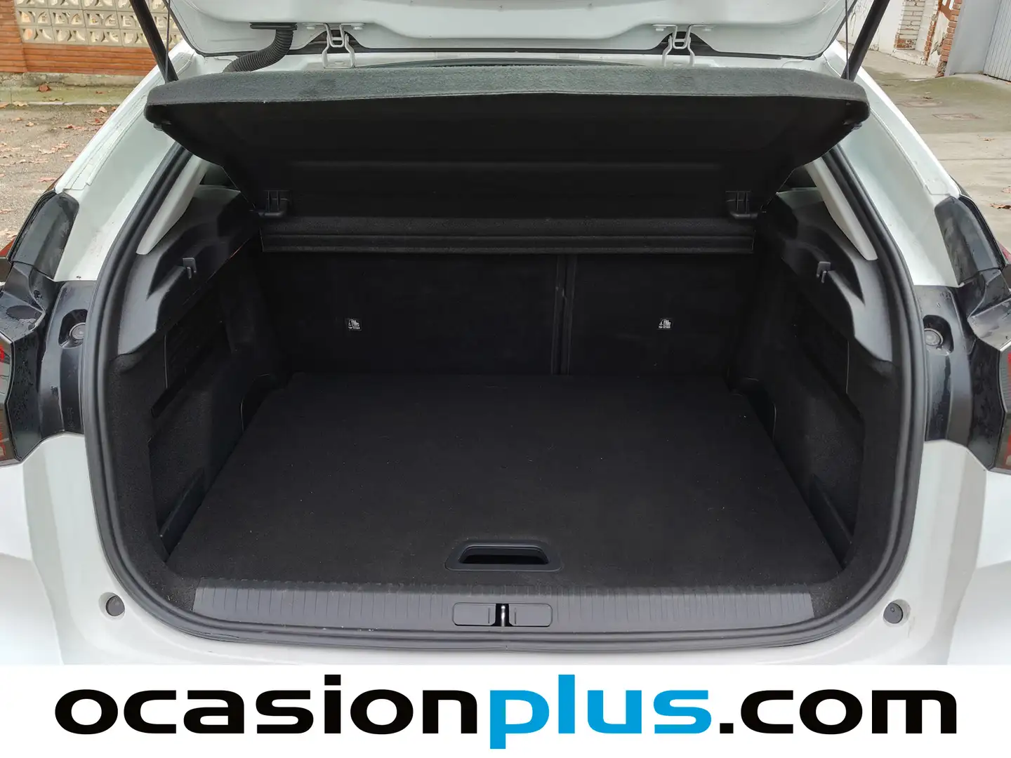 Foto Citroën C4 Citroen C4 PureTech 130 S&S 6v Feel Pack (130 CV)