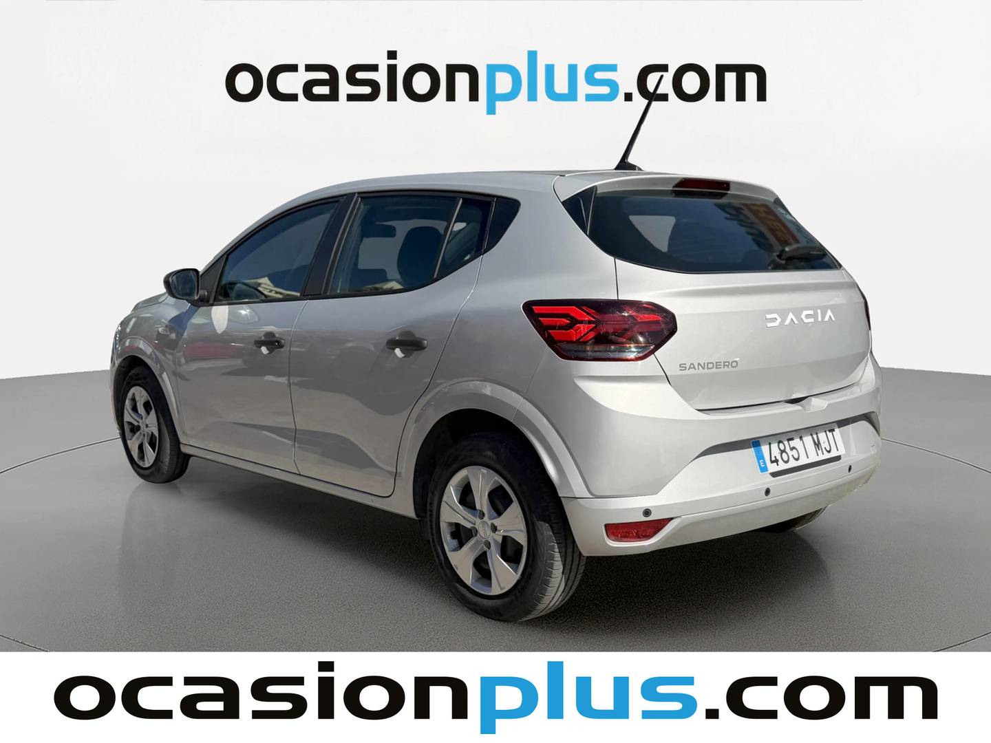 Foto trasera Dacia Sandero Dacia Sandero Essential TCe (91 CV) izquierda