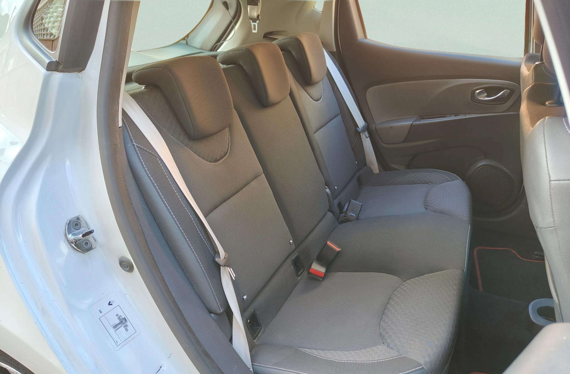 Renault Clio GT TCe EDC - foto 15