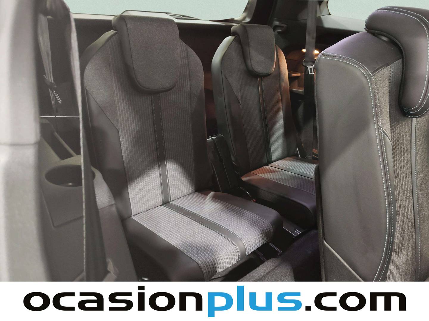 Foto Peugeot 5008 Peugeot 5008 PureTech 130 S&S Allure (130 CV)