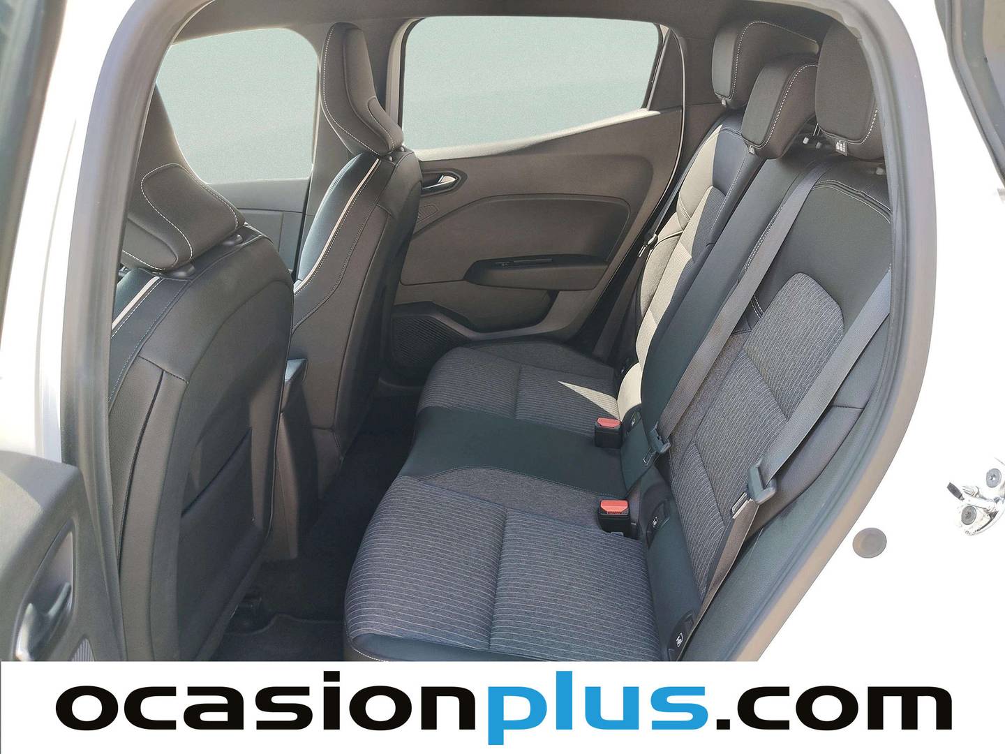 Foto asientos traseros Renault Clio Renault Clio Zen TCe (100 CV) GPF