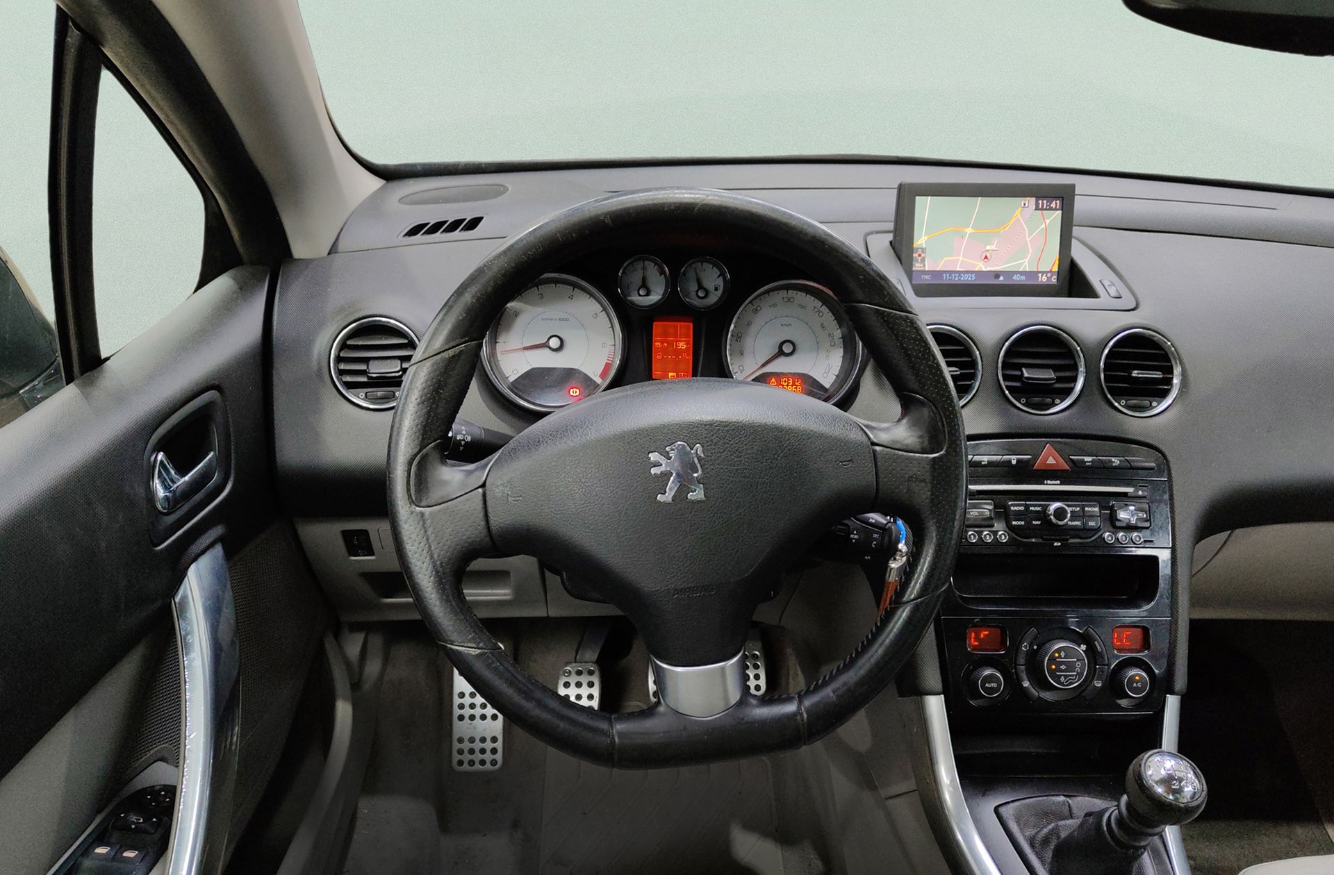 Peugeot 308 CC Cabrio 1.6 THP Edition Limitada - foto 20