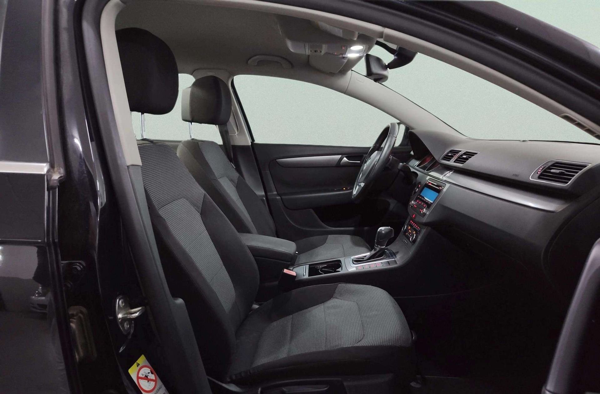Volkswagen Passat Variant Advance 2.0 TDI BMT DSG - foto 19