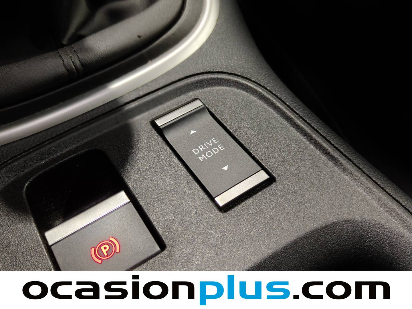 Foto Jeep Avenger Jeep Avenger 1.2 G Summit (100 CV)