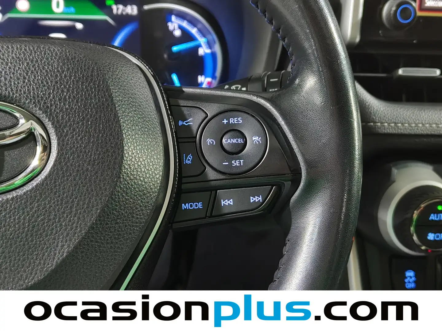 Foto Toyota Rav4 Toyota Rav4 2.5l hybrid Luxury (218 CV)