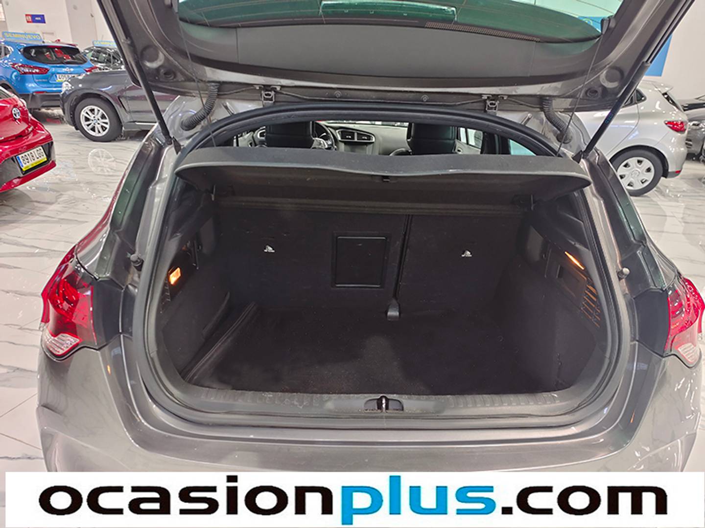 Foto DS DS 4 DS DS4 BlueHDi 120 Style EAT6 (120 CV)