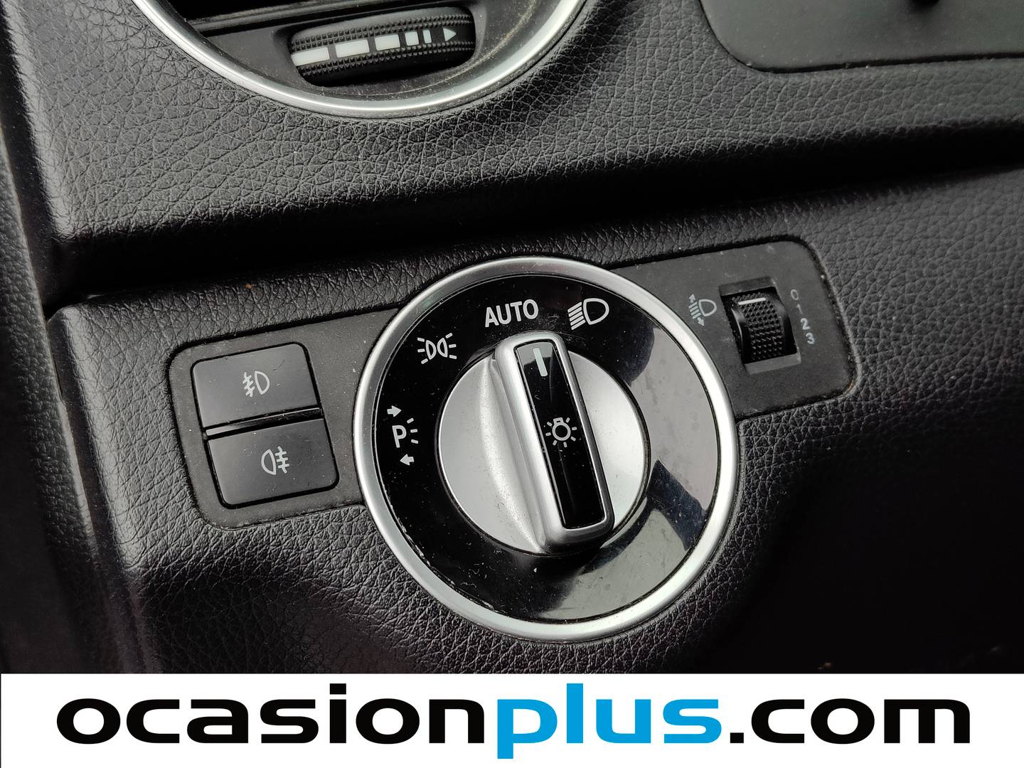 Foto Mercedes Clase C Mercedes-Benz Clase C 180 CGI BE Blue Efficiency Edition  (156 CV)