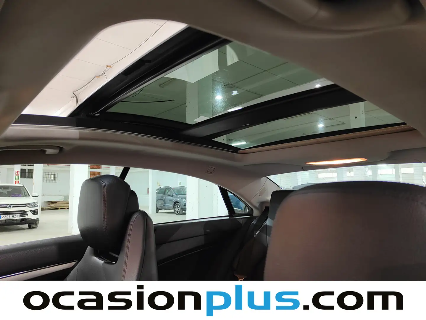 Foto Mercedes Clase E Mercedes-Benz Clase E E 220 CDI Coupe Blue Efficiency Avantgarde (170 CV) Paquete AMG