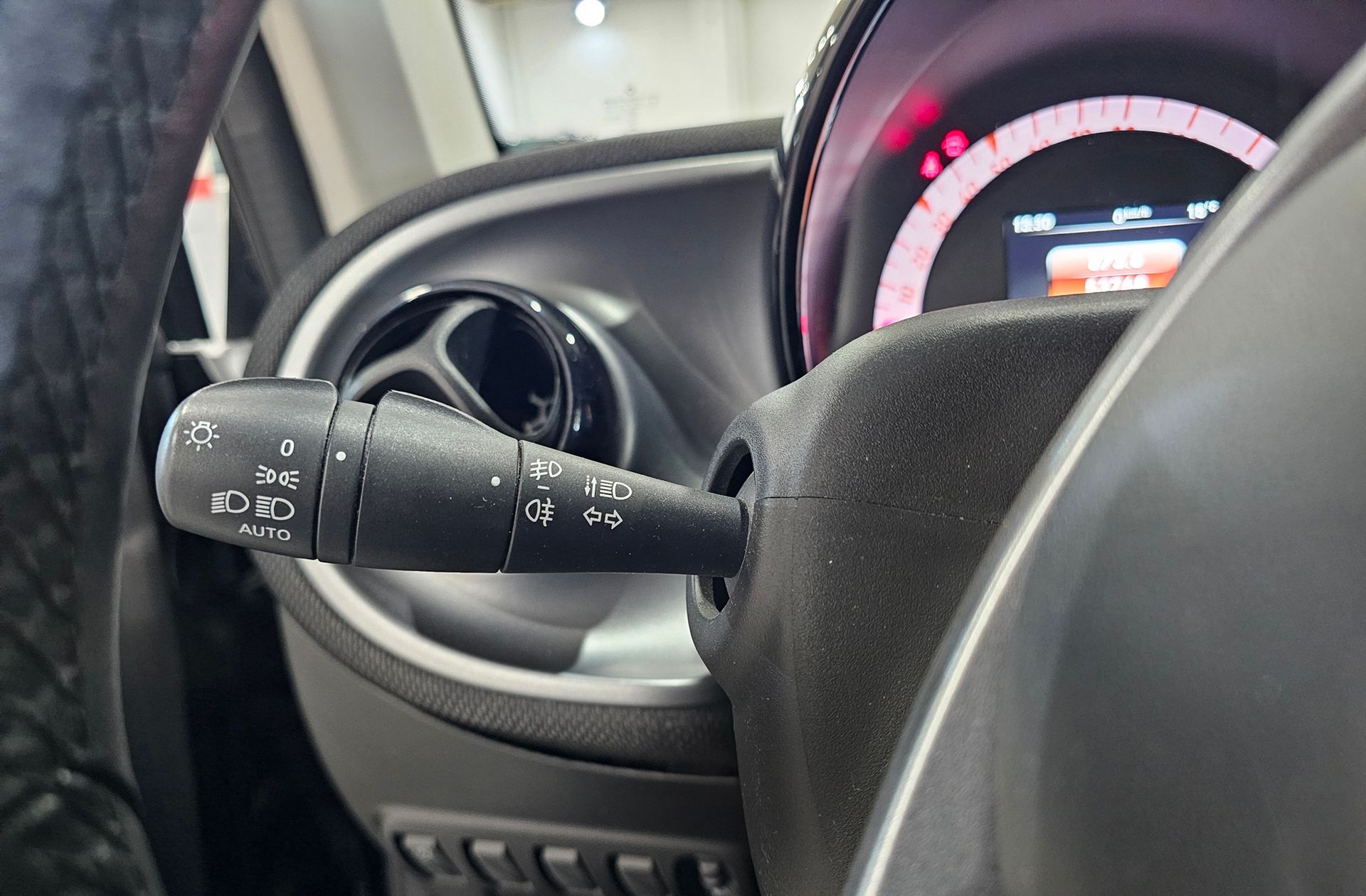 smart fortwo Coupe 52 Passion - foto 19