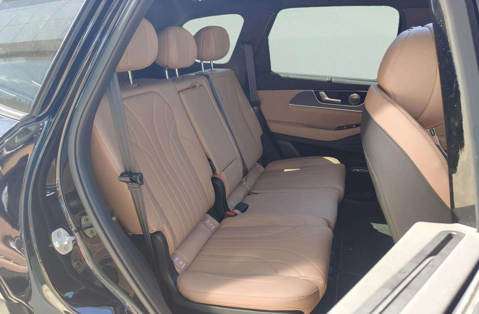 Ebro s900 1.5 T-GDi PHEV 3DHT Luxury 4x4 E-CVT 7 plazas - foto 24