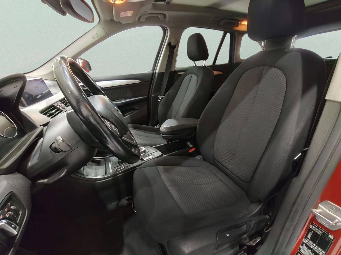 Foto asientos delanteros BMW X1 BMW X1 xDrive18d (150 CV)