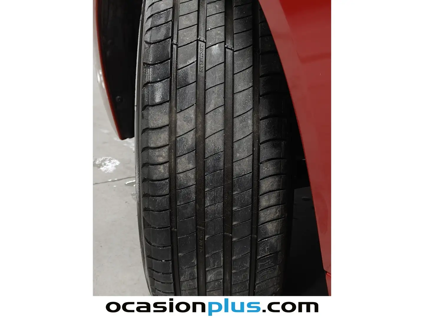 Foto Peugeot 208 Peugeot 208 PureTech 100 Allure (100 CV)