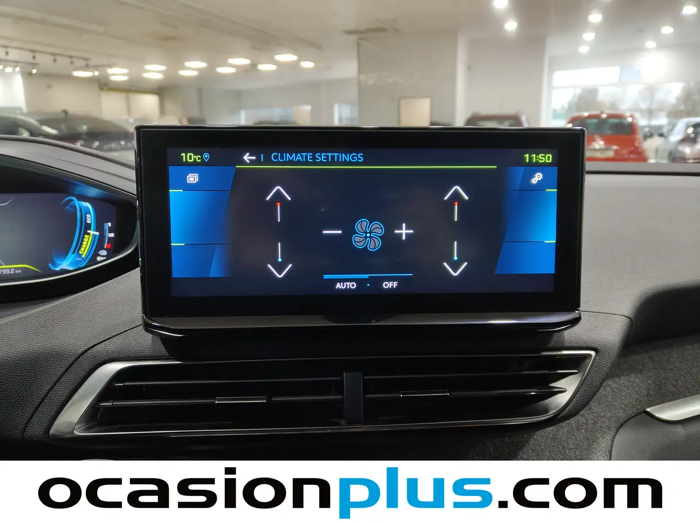 Foto Peugeot 3008 Hybrid Peugeot 3008 Hybrid 300 Allure Pack e-EAT8 (300 CV)