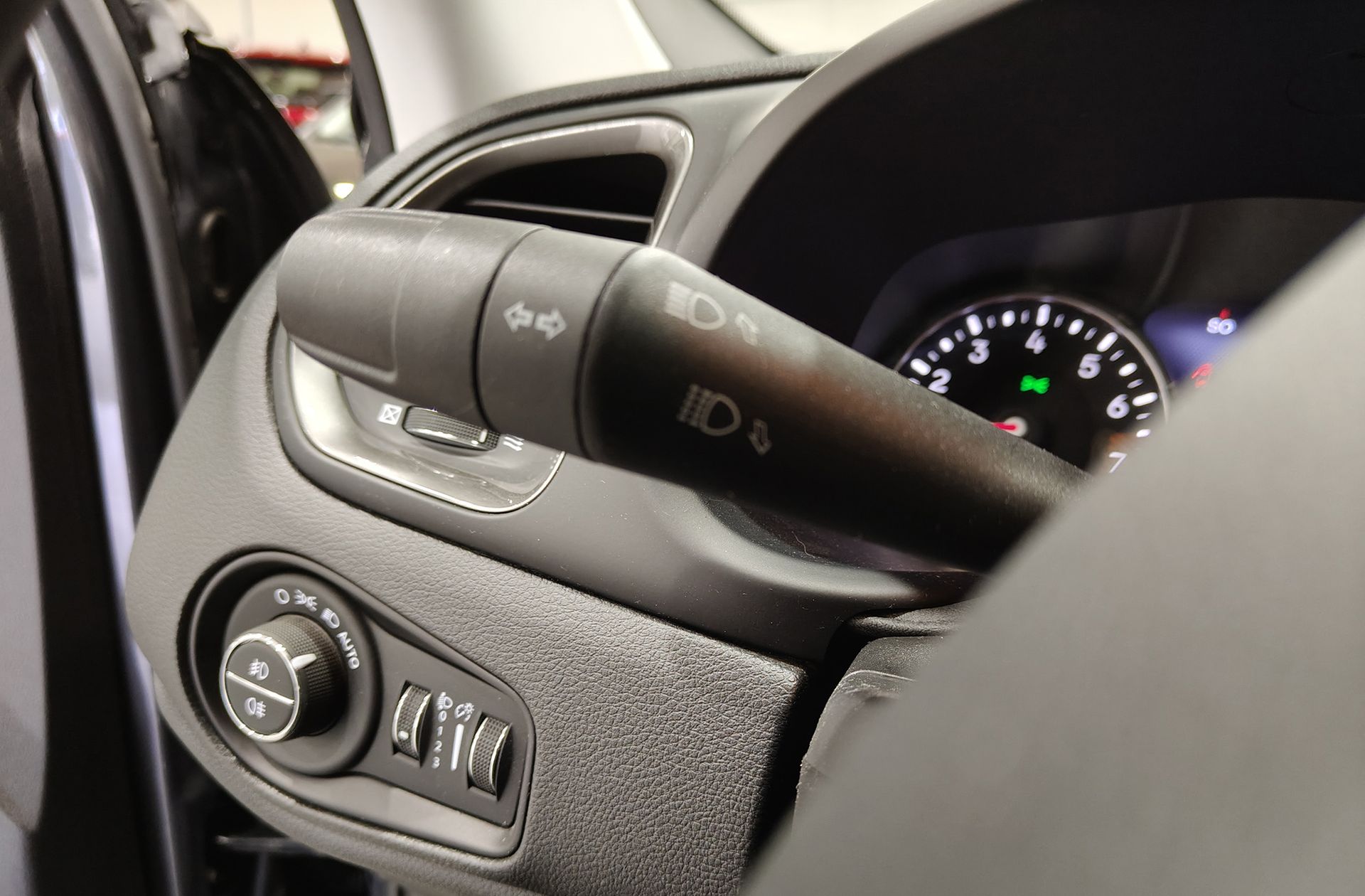 Jeep Renegade 1.0G Limited 4x2 - foto 25
