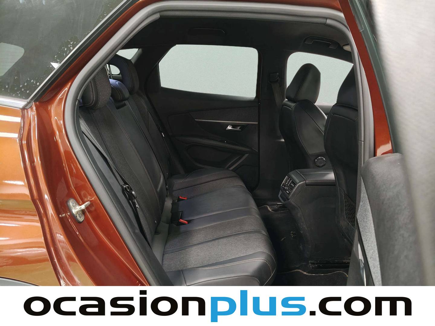 Foto Peugeot 3008 Peugeot 3008 BlueHDI 130 S&S GT Line EAT8 (130 CV)