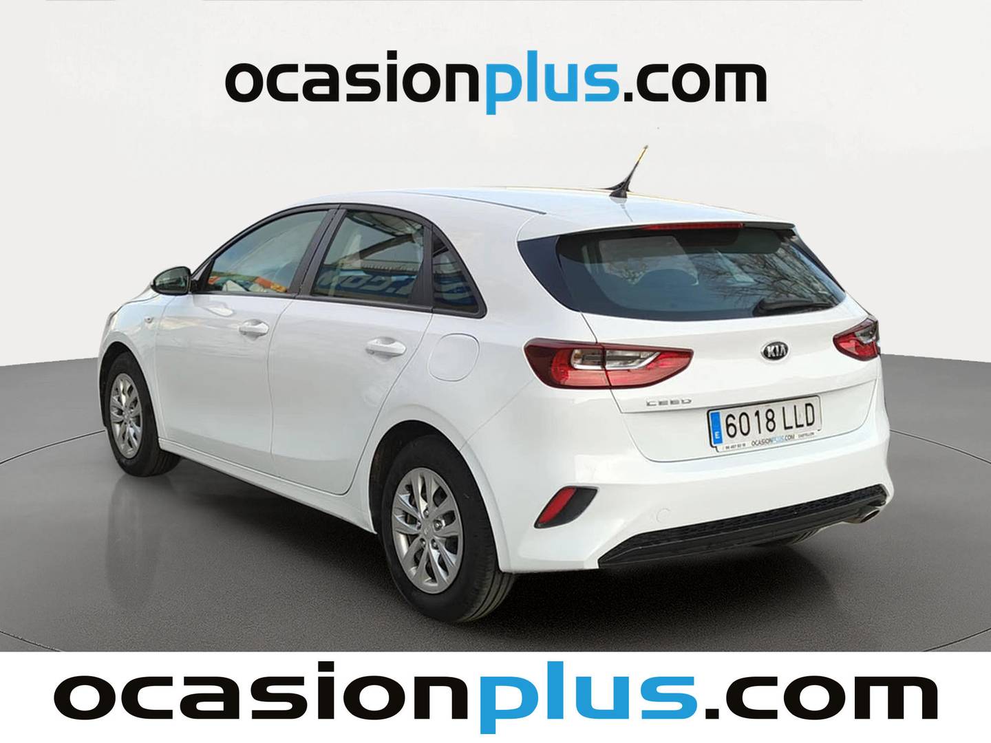 Foto trasera KIA Ceed KIA Ceed 1.0 T-GDi Concept (120 CV) izquierda