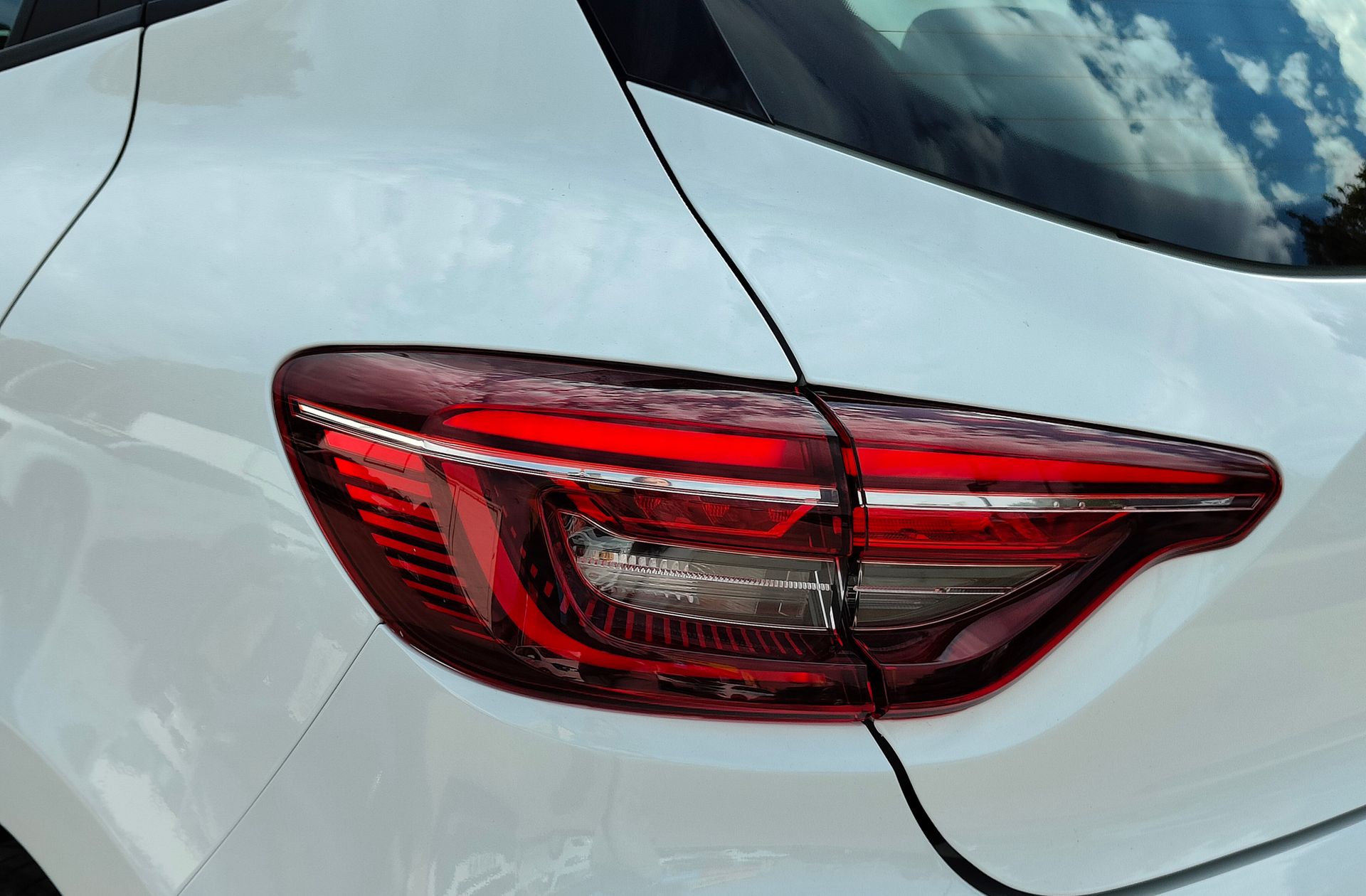 Renault Clio Equilibre TCe - foto 14