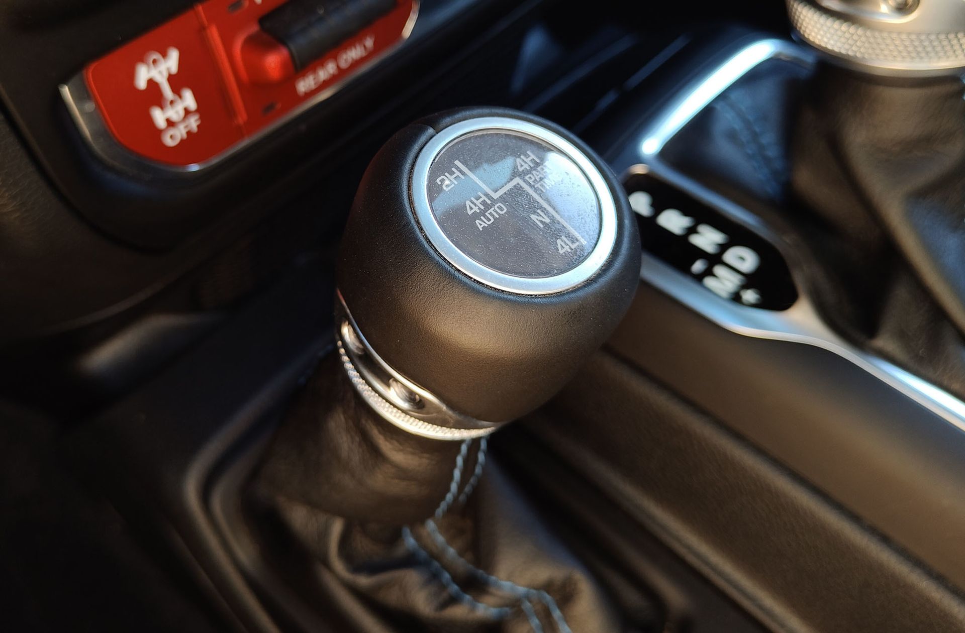 Jeep Wrangler 2.0 Rubicon 8ATX - foto 6