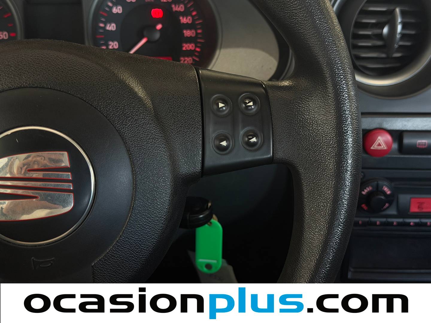 Equipamiento del Seat Ibiza Seat Ibiza 1.4 TDi Junior (70 CV)