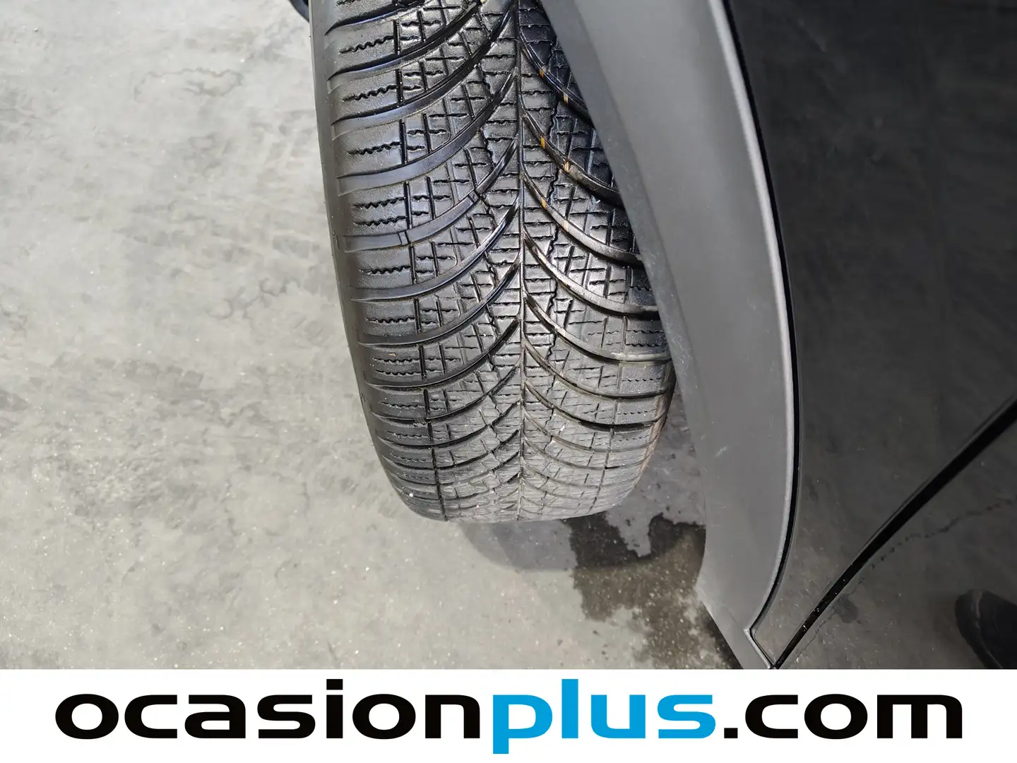 Foto Peugeot 2008 Peugeot 2008 Allure Hybrid eDCS6  (136 CV)