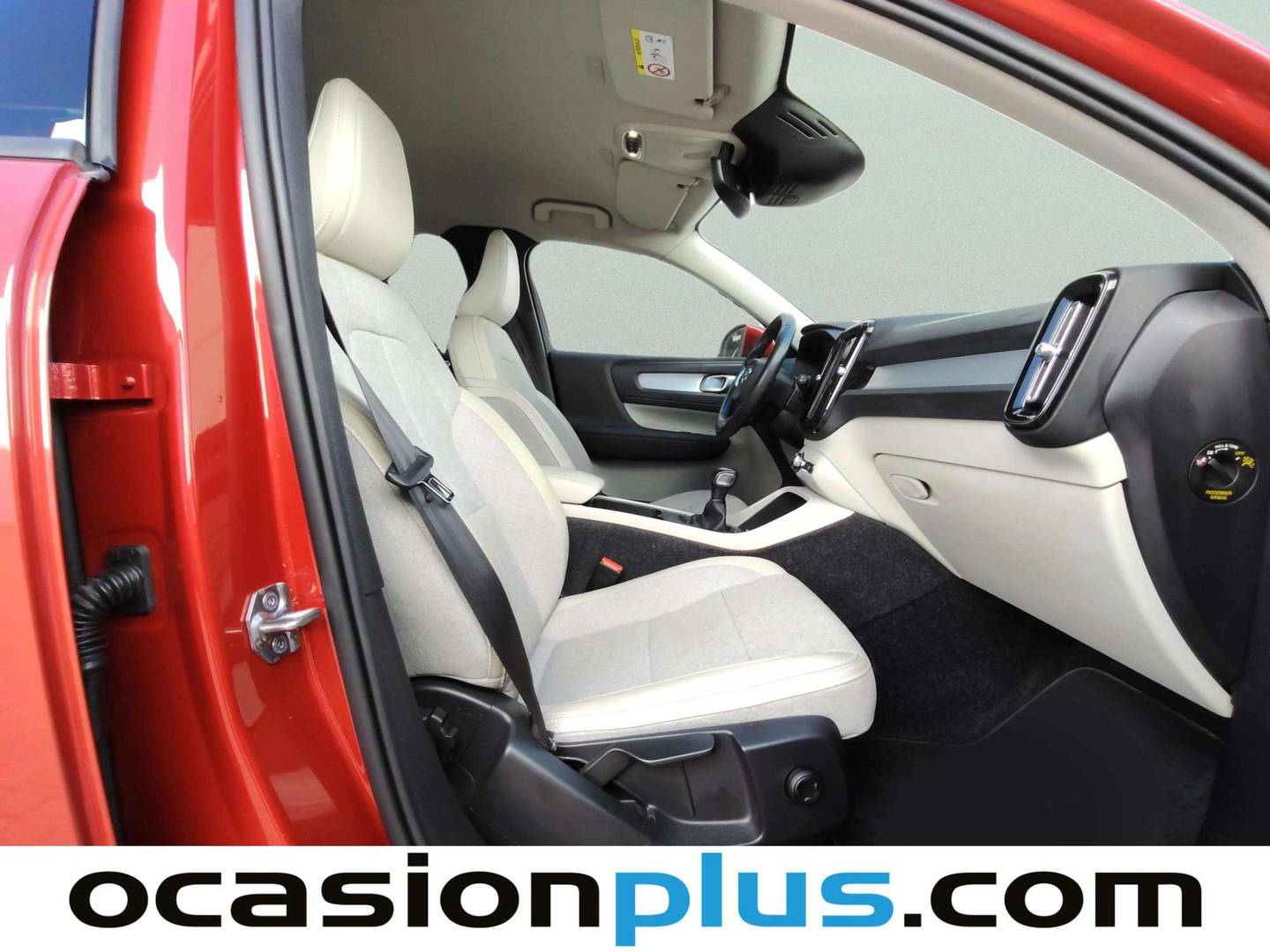 Volvo XC40 Volvo XC40 T3 Business Plus (163 CV) de segunda mano
