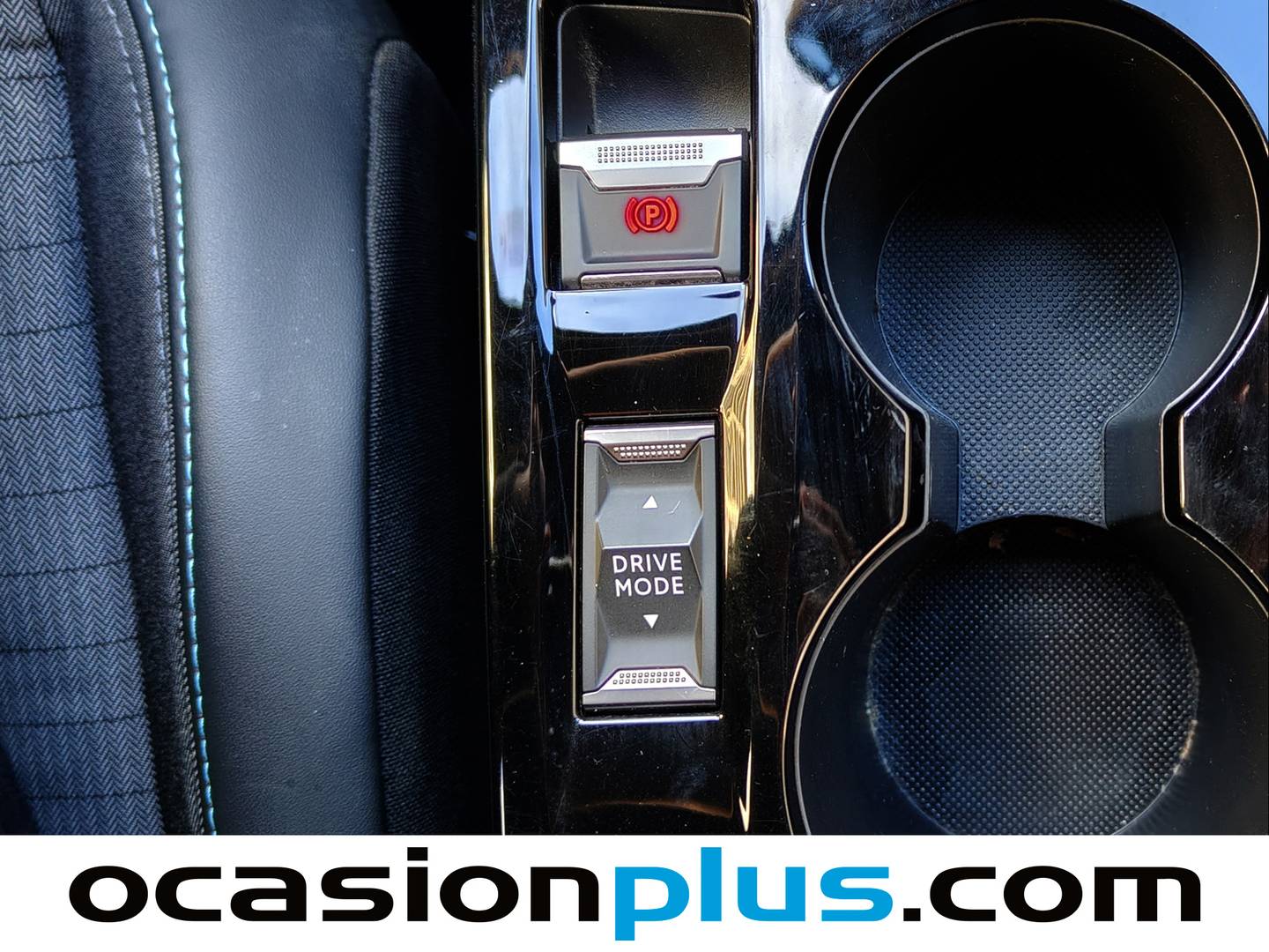 Foto Peugeot 2008 Peugeot 2008 PureTech 100 S&S Allure (100 CV)