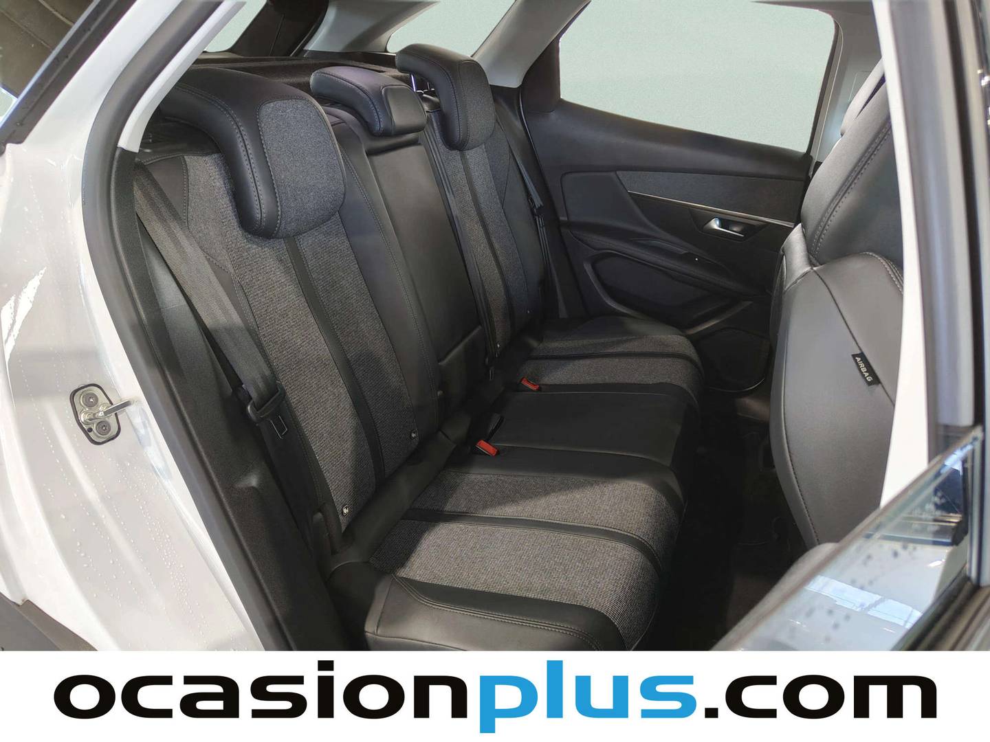 Foto Peugeot 3008 Peugeot 3008 BlueHDI 130 S&S Allure (130 CV)