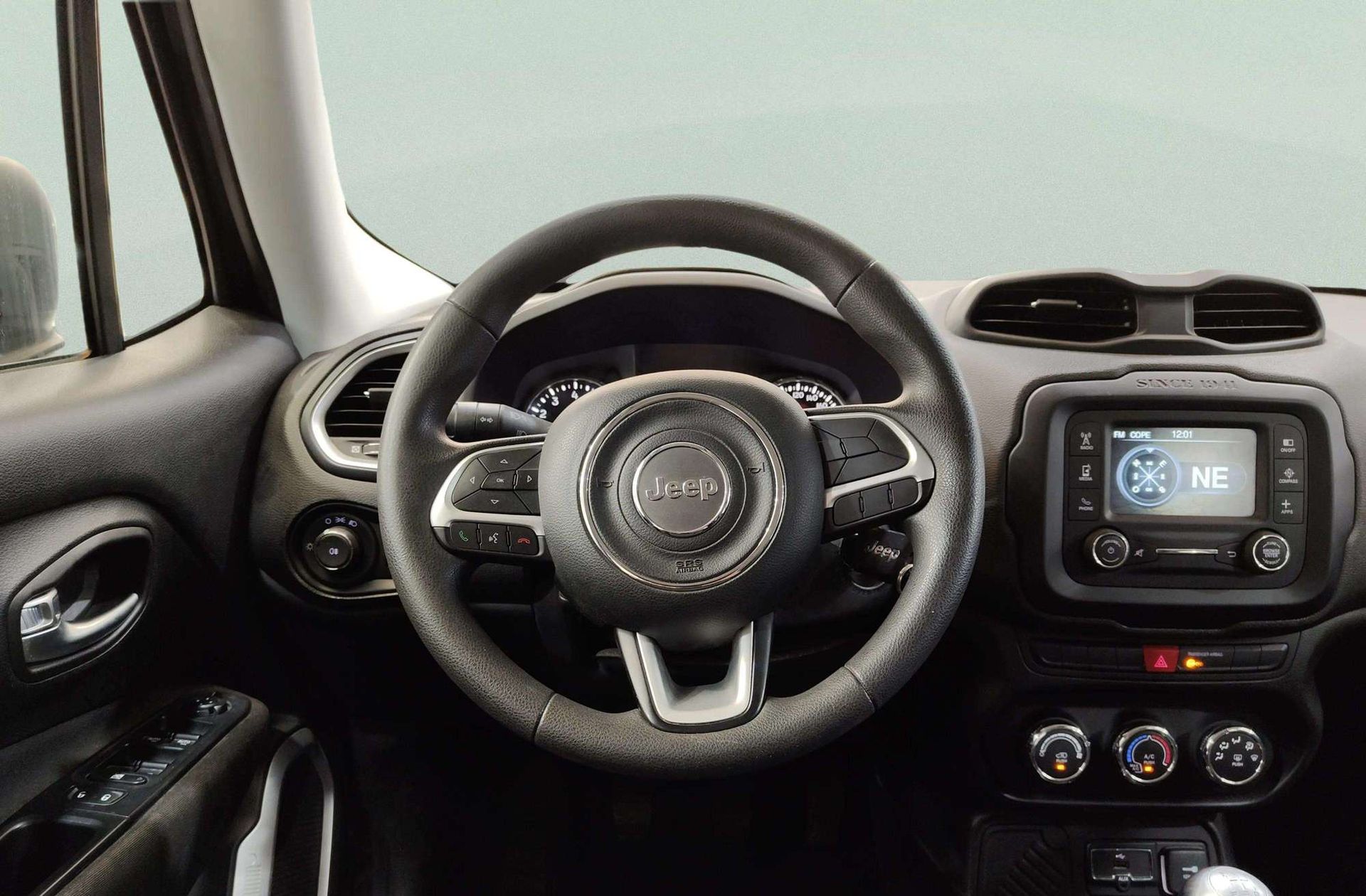 Jeep Renegade 1.6 E-TORQ Sport FWD E6 - foto 22