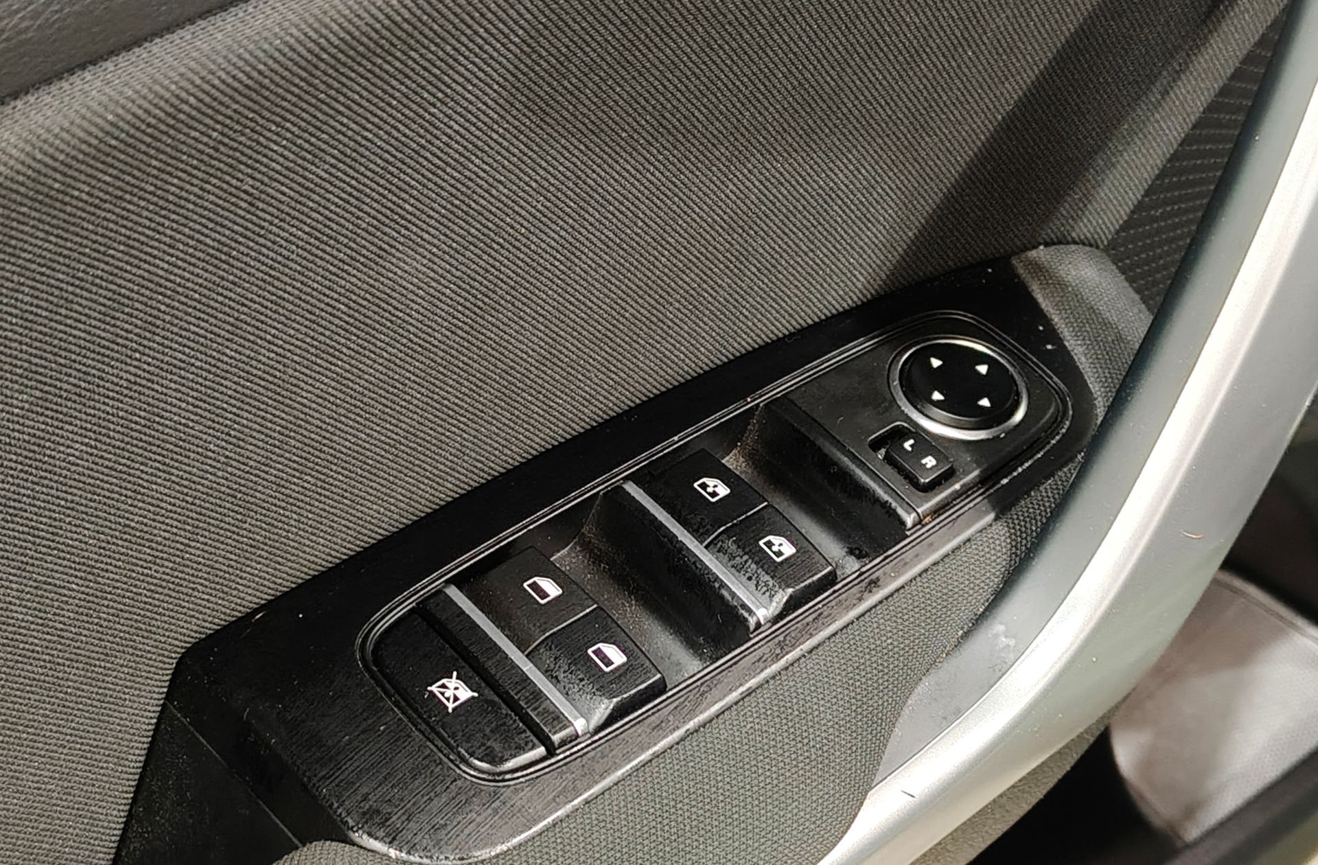 Kia Ceed 1.0 T-GDi Drive - foto 32