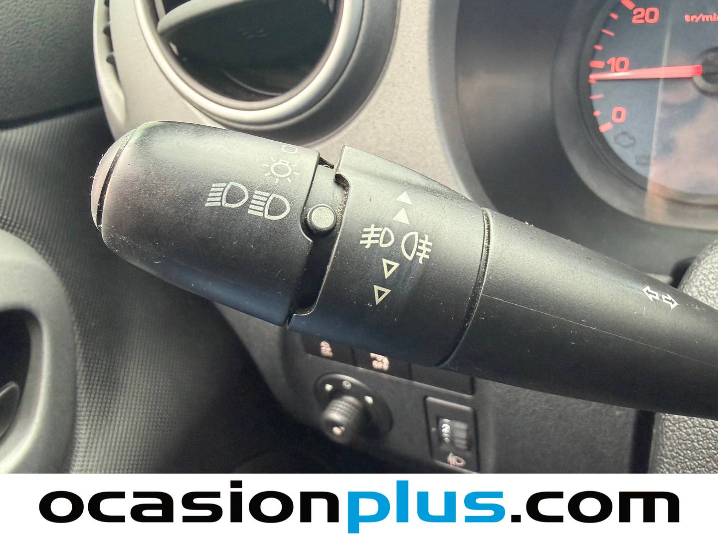 Foto Peugeot Partner Peugeot Partner Tepee Combi 1.6 BlueHDI Active (100 CV)