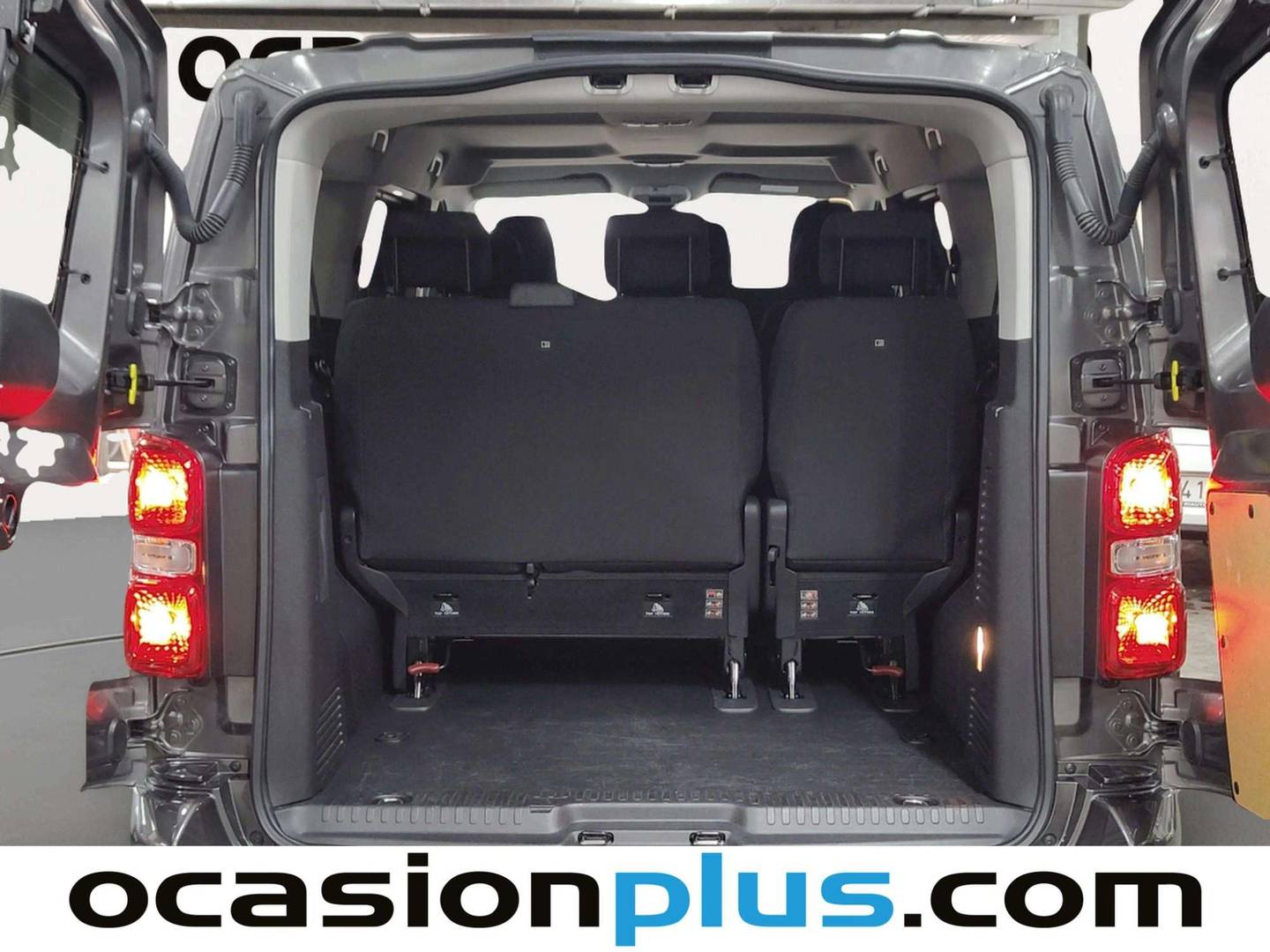 Foto Toyota Proace Verso Toyota Proace Verso 2.0D VX Shuttle (145 CV) 9 Plazas siete plazas