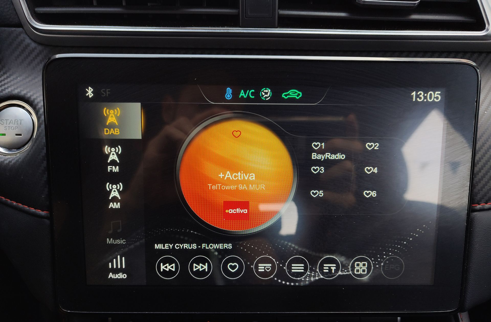 MG ZS 1.0T Luxury - foto 37