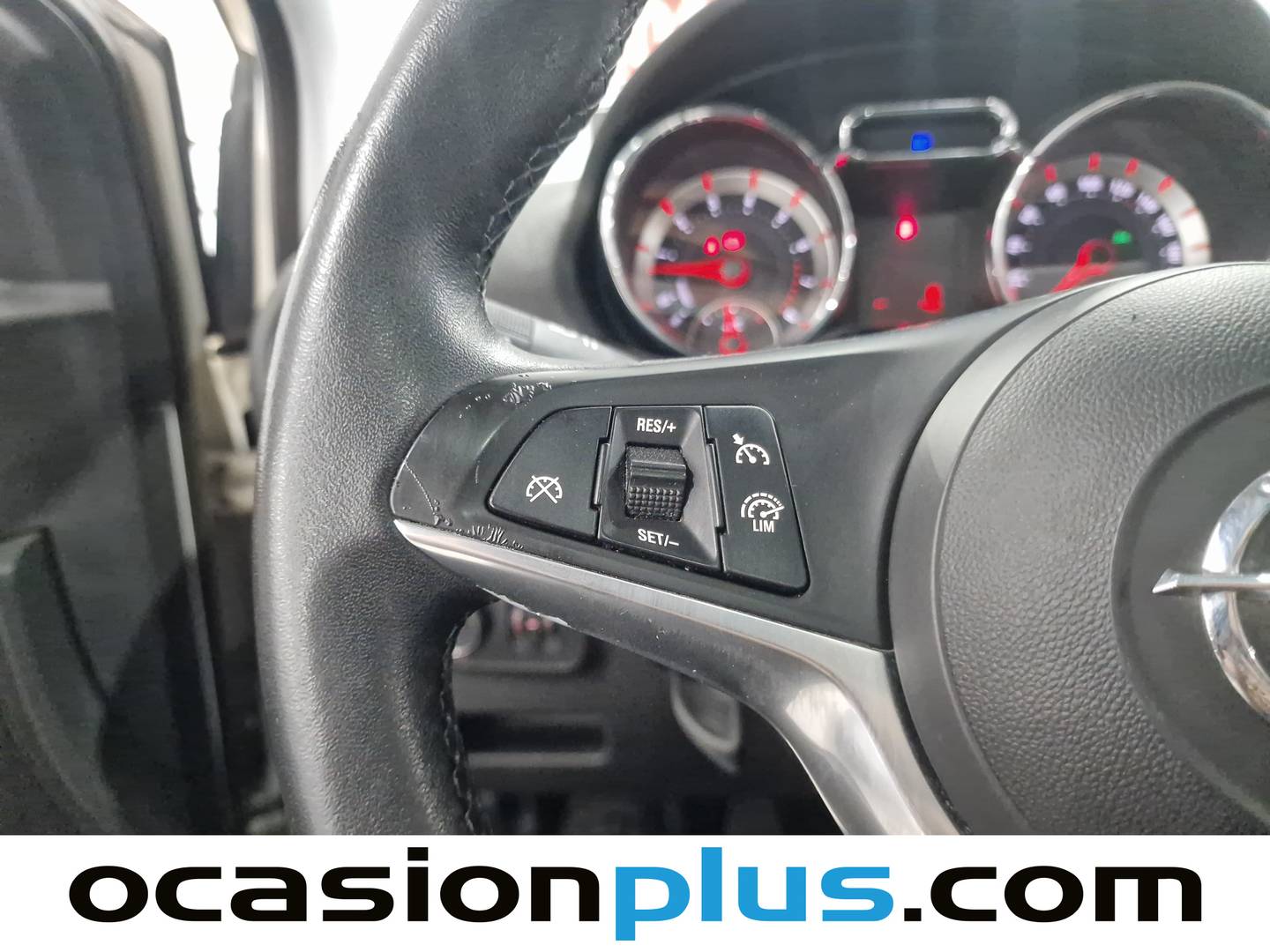 Equipamiento del Opel Adam Opel Adam 1.4 XEL Glam (87 CV)