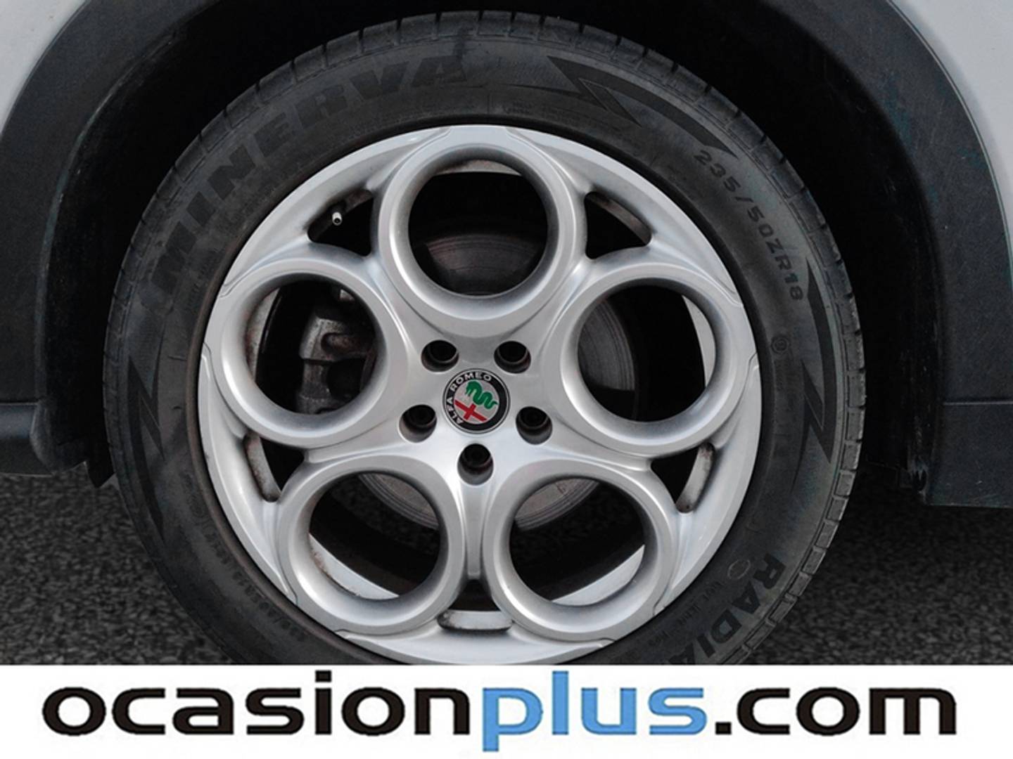 Foto Alfa Romeo Tonale Alfa Romeo Tonale Tonale 1.6 DS Super FWD Auto (130 CV)