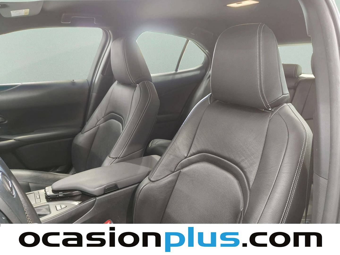 Foto Lexus UX Lexus UX 250h Style (184 CV)