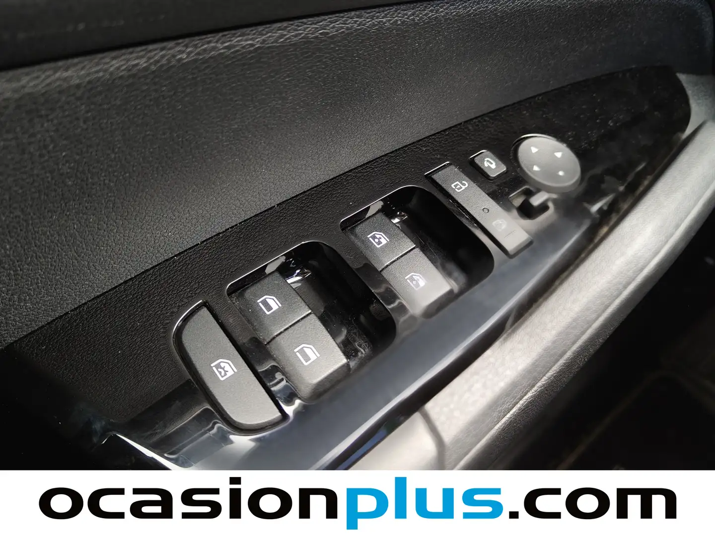 Foto KIA Sportage Kia Sportage 1.6 T-GDi PHEV Drive 4x4  (265 CV)