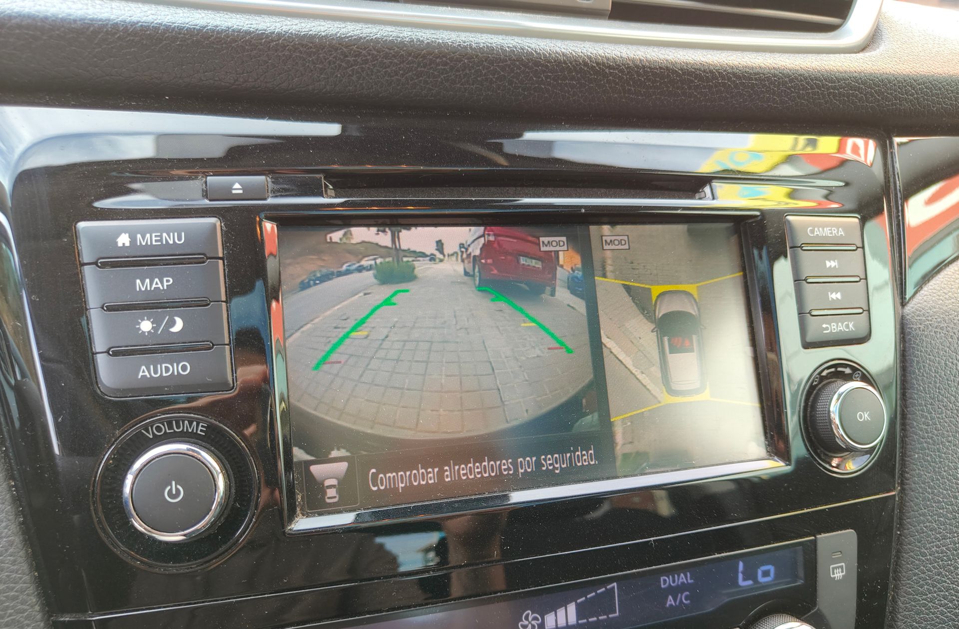 Nissan Qashqai DIG-T 160 N-Connecta 4x2 DCT - foto 9