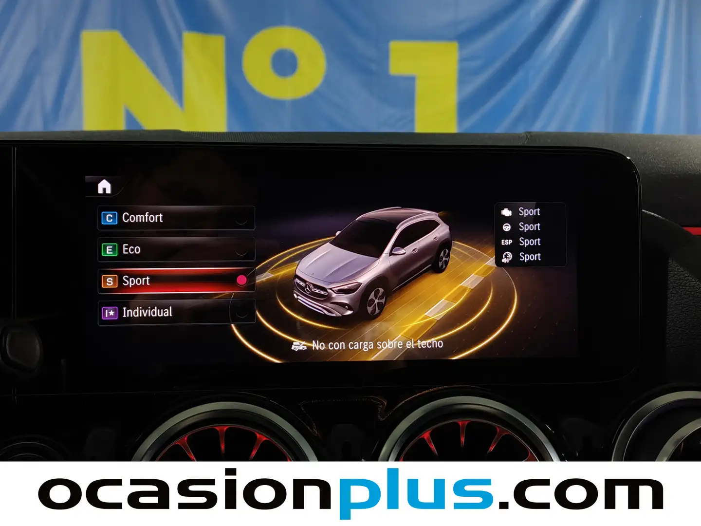 Foto Mercedes GLA Mercedes-Benz GLA 200 D (150 CV) Pack AMG