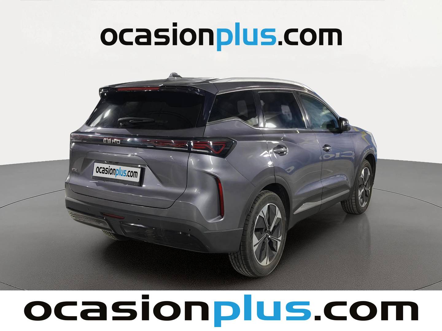 Foto trasera EBRO S700 EBRO S700 1.6 TGDI Luxury 7 DCT (147 CV) derecha