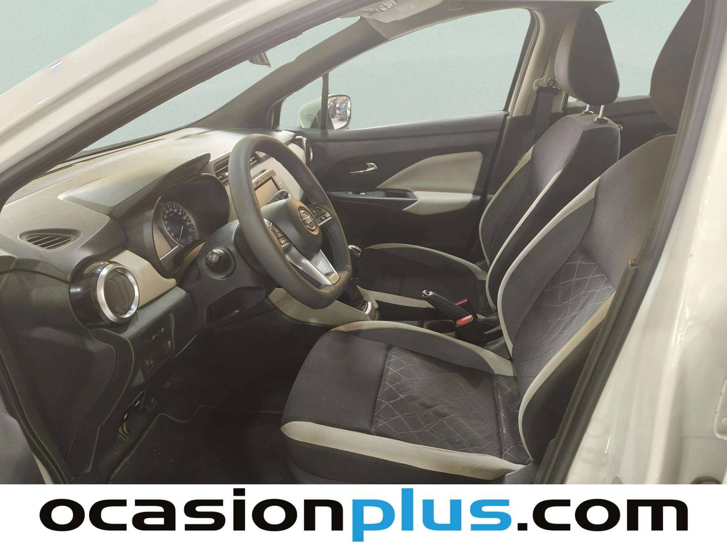 Foto asientos delanteros Nissan Micra Nissan Micra IG-T 90 S&S Acenta (90 CV)