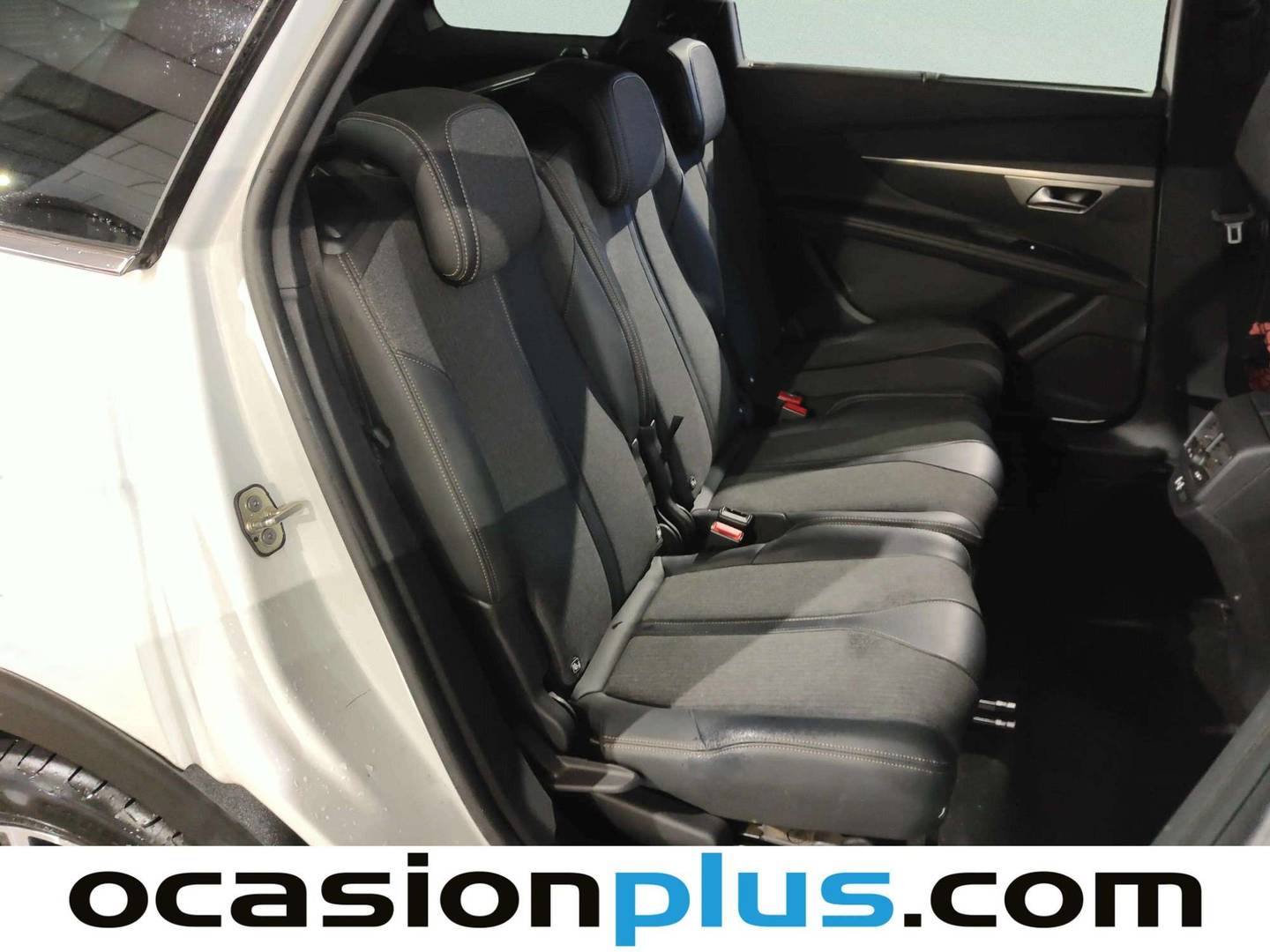 Foto Peugeot 5008 Peugeot 5008 BlueHDI 130 S&S GT Line (130 CV) 7 Plazas